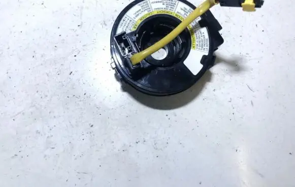 Suzuki Grand Vitara II Airbag slip ring squib (SRS ring)