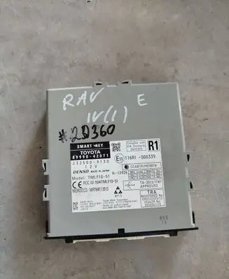 Toyota RAV 4 (XA40) Keyless (KESSY) go control unit/module 8999042071 89990-42071