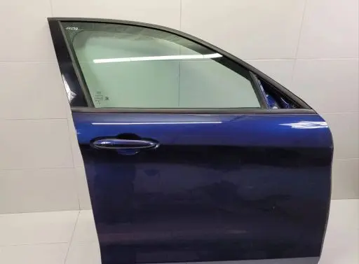 Alfa Romeo Stelvio Front door
