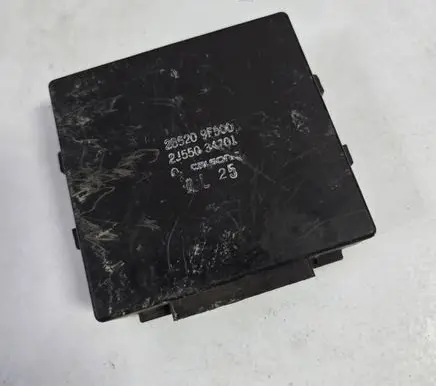 Nissan Primera Other control units/modules 285209F500 2155034701