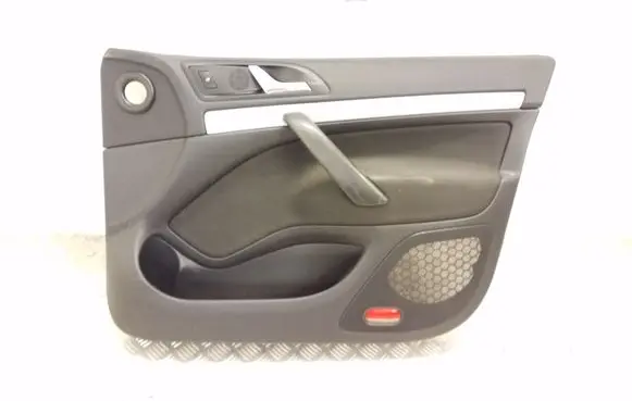 Skoda Octavia Mk2 (1Z) Front door card panel trim 1Z1867006BJ