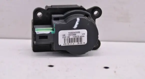 Opel Mokka X Air flap motor/actuator 13372986