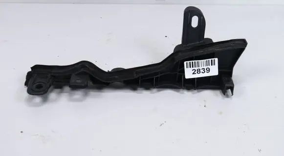 Mercedes-Benz E W213 Other engine bay part a2138310400