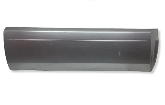 Mitsubishi Pajero Front door trim (molding) 5727A074