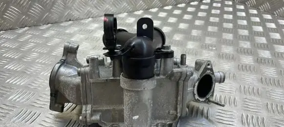 Jaguar F-Pace EGR valve cooler G4D39F464AD