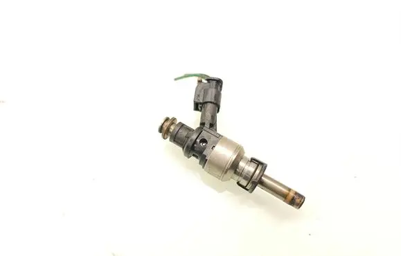Audi A7 S7 4G Fuel injector 106E036K