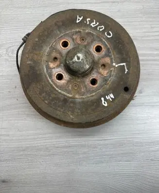 Opel Corsa D Rear wheel hub