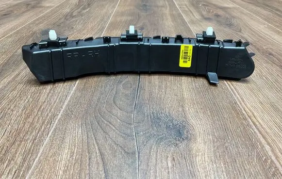 Hyundai i10 Front bumper mounting bracket 86653-K7000