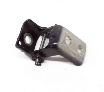 Peugeot 3008 II Front door upper hinge 03118T1