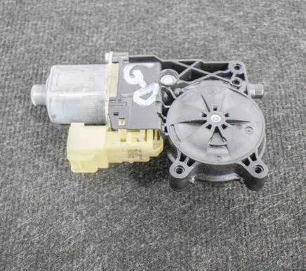 Ford Kuga II Rear door window regulator motor CM093160A 0130822735