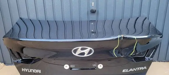 Hyundai Elantra VI Tailgate/trunk/boot lid