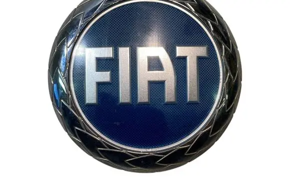 Fiat Ducato Manufacturer badge logo/emblem