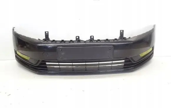 Volkswagen PASSAT B7 Front bumper