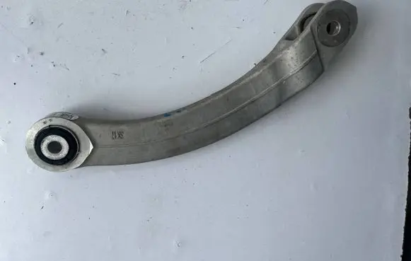 Alfa Romeo Giulia Rear upper control arm/wishbone 00505432750 00010 26218