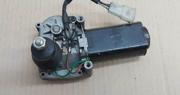 Mitsubishi Colt Rear window wiper motor