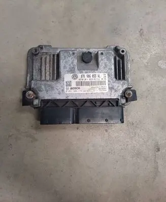 Volkswagen PASSAT B7 USA Engine control unit/module 07K906055AL