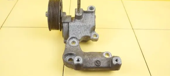 Lexus GS 300 350 430 450H Power steering belt tensioner 2GRFSE