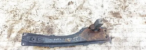 Toyota Corolla Verso E121 Front subframe