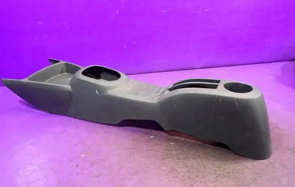 Toyota Yaris Center console 589100D010