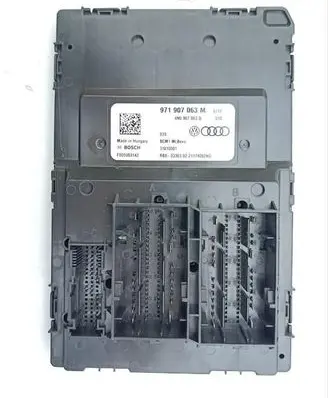 Porsche Taycan 9J1 Comfort/convenience module 971907063M