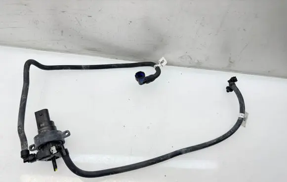 BMW iX Windshield washer spray nozzle 61355A04D91