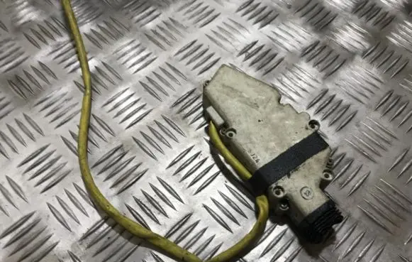 Ford Scorpio Central locking motor 85gg220a20ab 71130