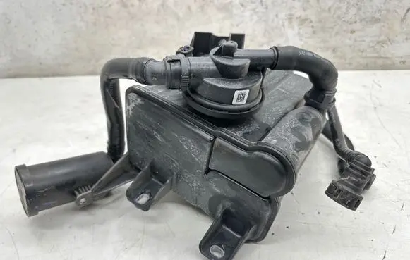 BMW X5 F15 Active carbon filter fuel vapour canister 7327885 F15F16 302881608