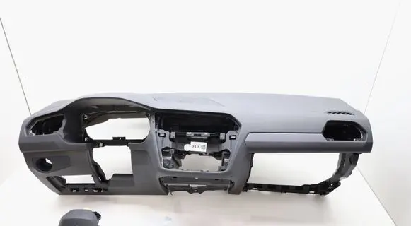 Volkswagen Tiguan Dashboard 5NB857181