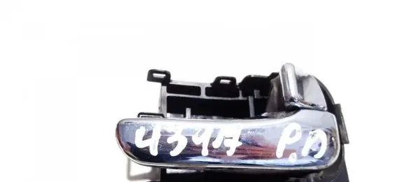Nissan Almera N16 Front door interior handle