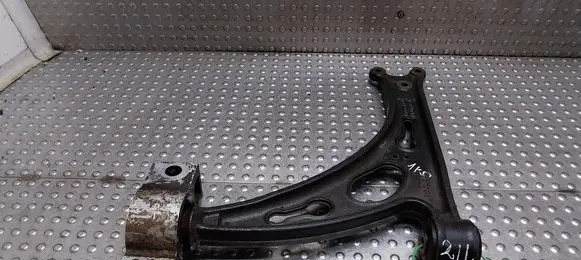 Volkswagen Touran I Front control arm 1K0407153G