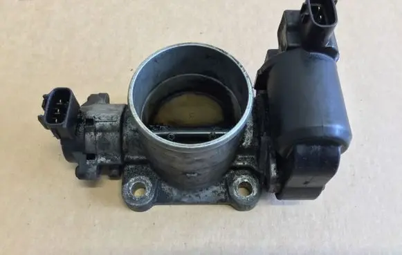 Lexus IS 220D-250-350 Throttle valve 1923002010 260107E07