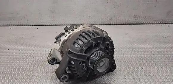 Opel Zafira A Generator/alternator 90561168 0124415005