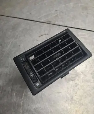 Volkswagen Transporter - Caravelle T4 Dash center air vent grill 701819709A 7D1819