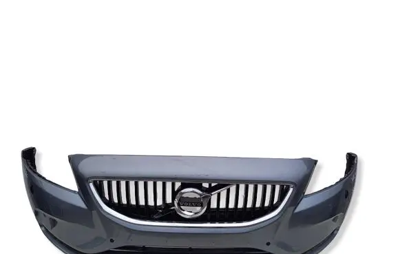Volvo V40 Front bumper 31283732