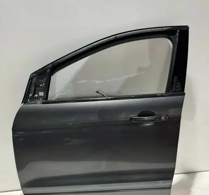 Ford Kuga II Front door