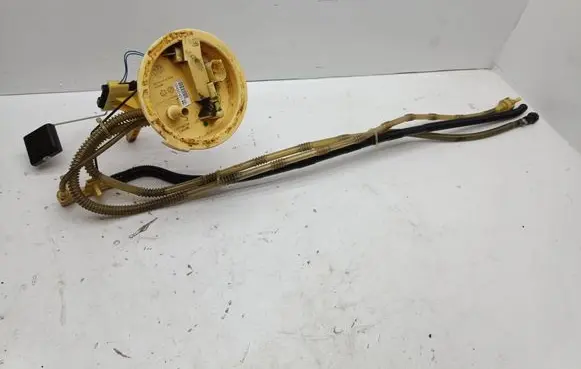 BMW 1 E81 E87 Fuel level sensor 6763888
