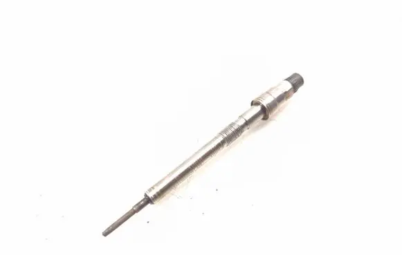 BMW 5 F10 F11 Glow plug 8518215 F041010002