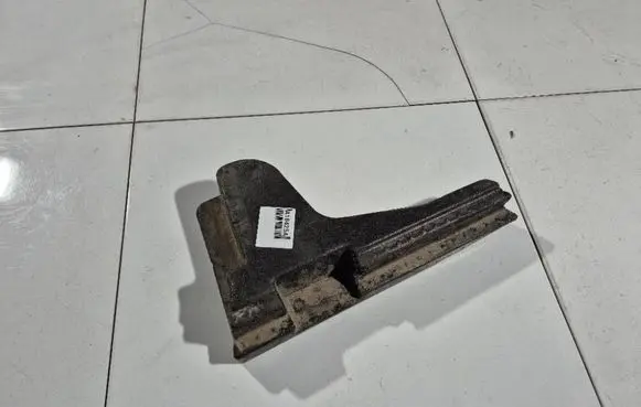 Nissan Almera Tino Other exterior part 84979BU000 84979-BU000