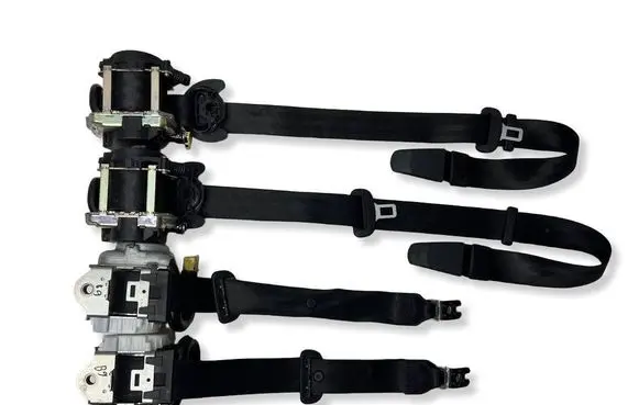 Audi RS4 B9 Set of seat belts 8W0857705