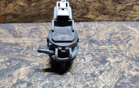 Mazda 6 Windscreen/windshield washer pump 8603109170