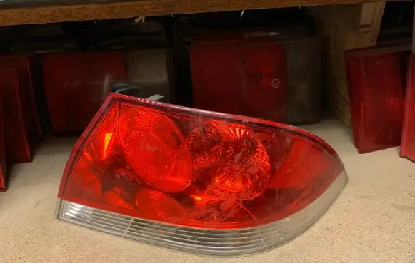 Mitsubishi Lancer Rear/tail lights