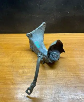 BMW 3 E36 Engine mounting bracket 11811137014