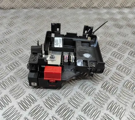Ford Kuga III Current control relay LX6T14A094HD