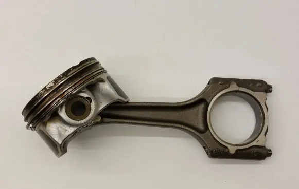 Piston