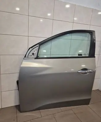 Hyundai ix35 Front door 