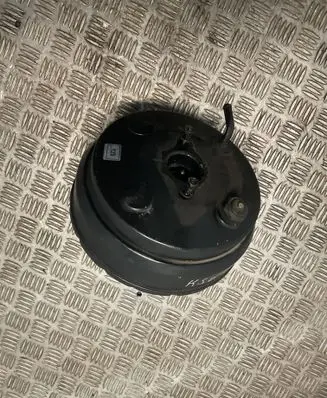 KIA Sorento Brake booster