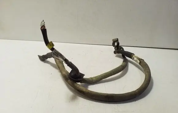 Volkswagen Transporter - Caravelle T5 Positive cable (battery) 7H0971794E