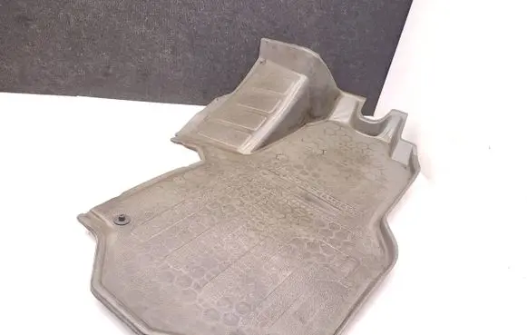 Man TGE 1gen Front floor mat 7C1863703B