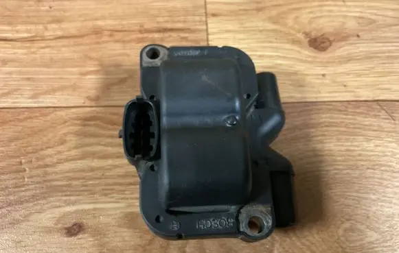 Smart ForTwo I High voltage ignition coil A0001587703 0003100V005 0221503022