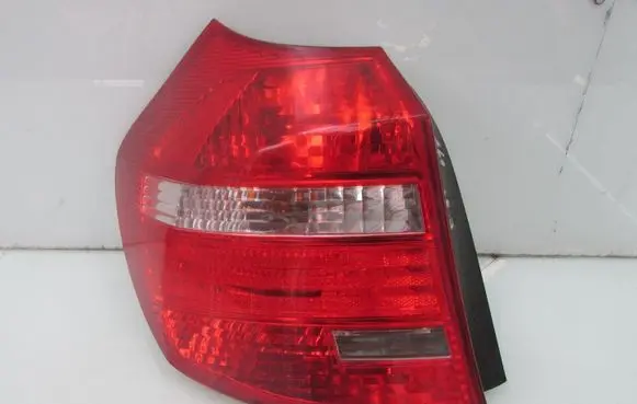 BMW 1 E81 E87 Rear/tail lights 63217164963 13405110DE